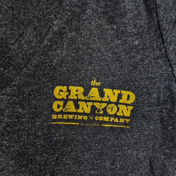 Grand Canyon Brewing Company Women’s Shirt Gray Short Sleeve Distillery Large - Picture 6 of 7